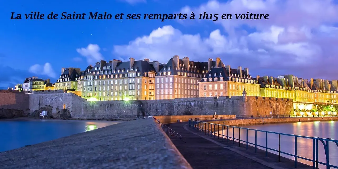Novotel Saint Brieuc Centre Gare 4*, Saint-Brieuc