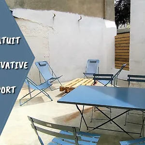 Superbe Maison 4 Personnes Entre Le Port Et Le Centre, Cour Privative, Wifi&netflix Gratuits Hébergement de vacances