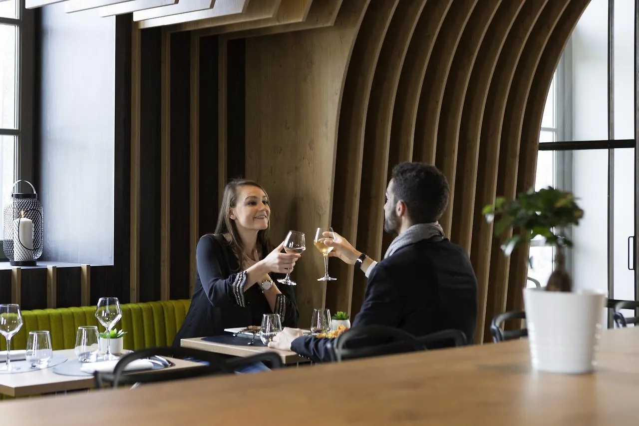 **** Hotel Novotel Saint Brieuc Centre, Hôtel design France
